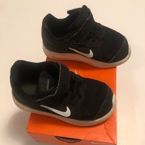 Black/White Downshifter 8 (TDV)